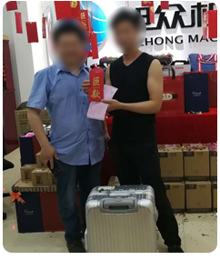 �����t(y��)Ժʳ�ÿ͑�